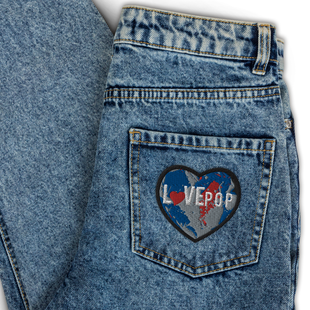 L♡VEpop Embroidered Patch